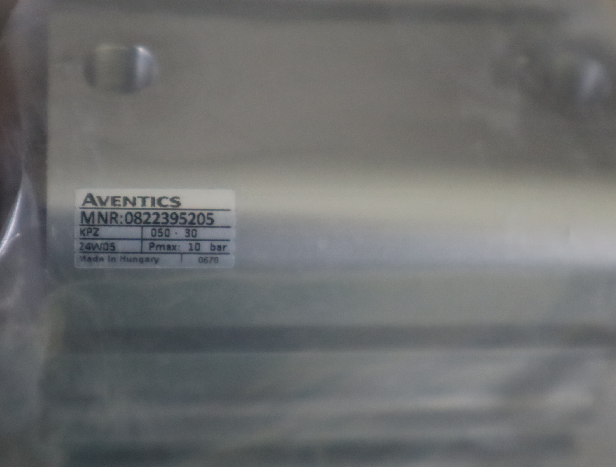 R412006075 0822395205 德国安沃驰AVENTICS 气缸气动阀气动元件