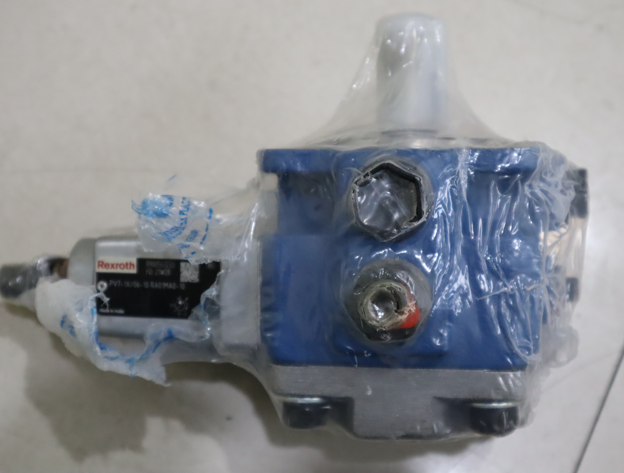 PV7-11/06-10RA01MA0-10 R900563233 德国REXROTH力士乐叶片泵