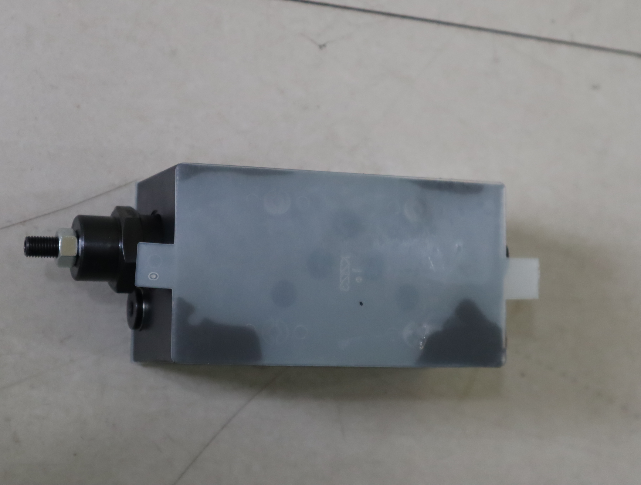 DGMX2-5-PB-GW-B-30 868657 威格士VICKERS单向阀丹佛斯DANFOSS