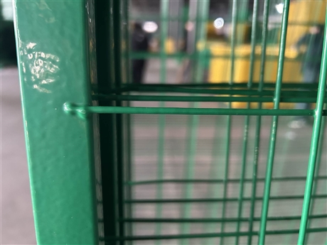 浸塑车间隔离防护网/厂家直供防腐防锈车间隔离网