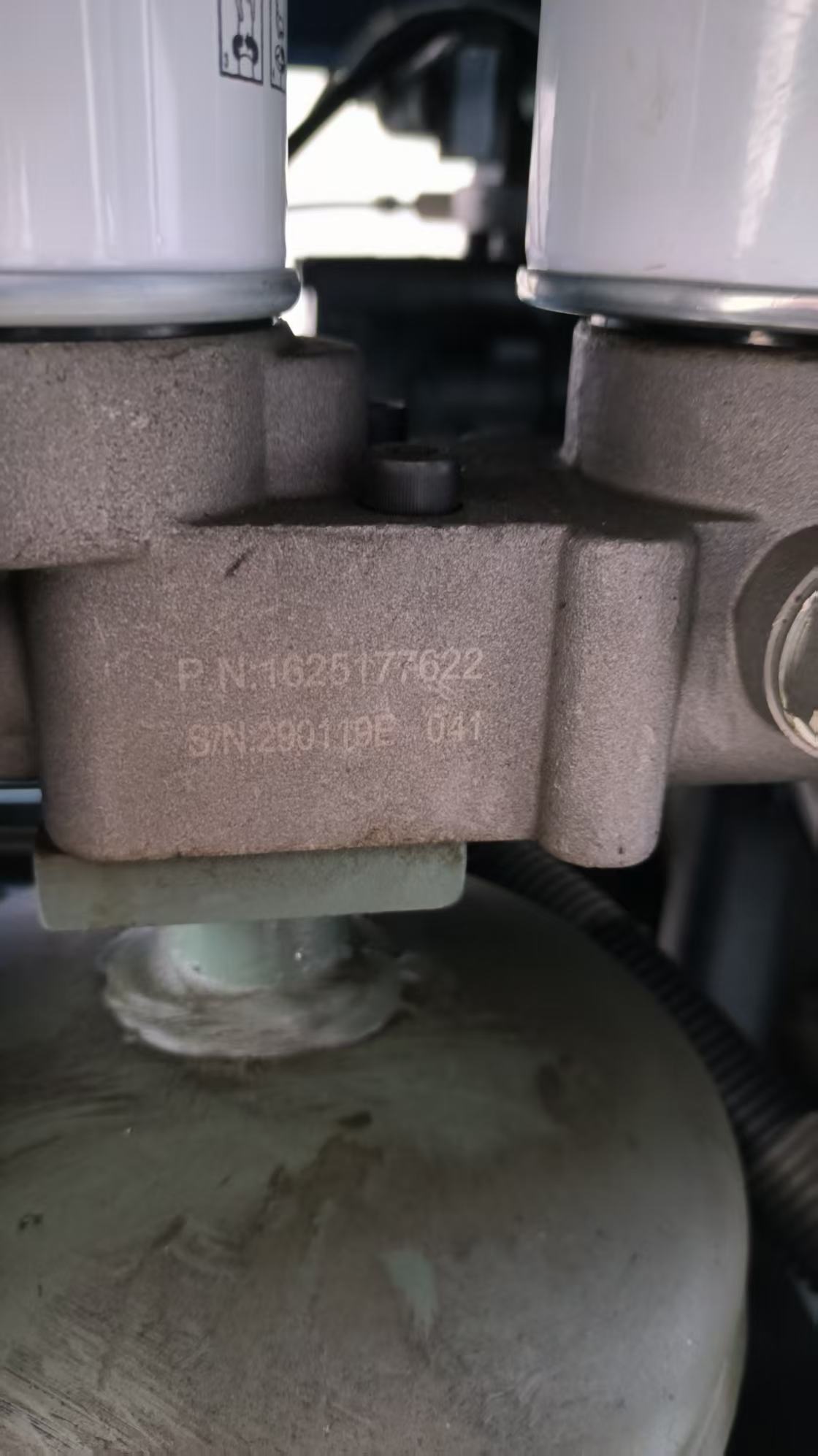 1625177622富达空压机油滤座LU4-8.5螺杆压缩机配件