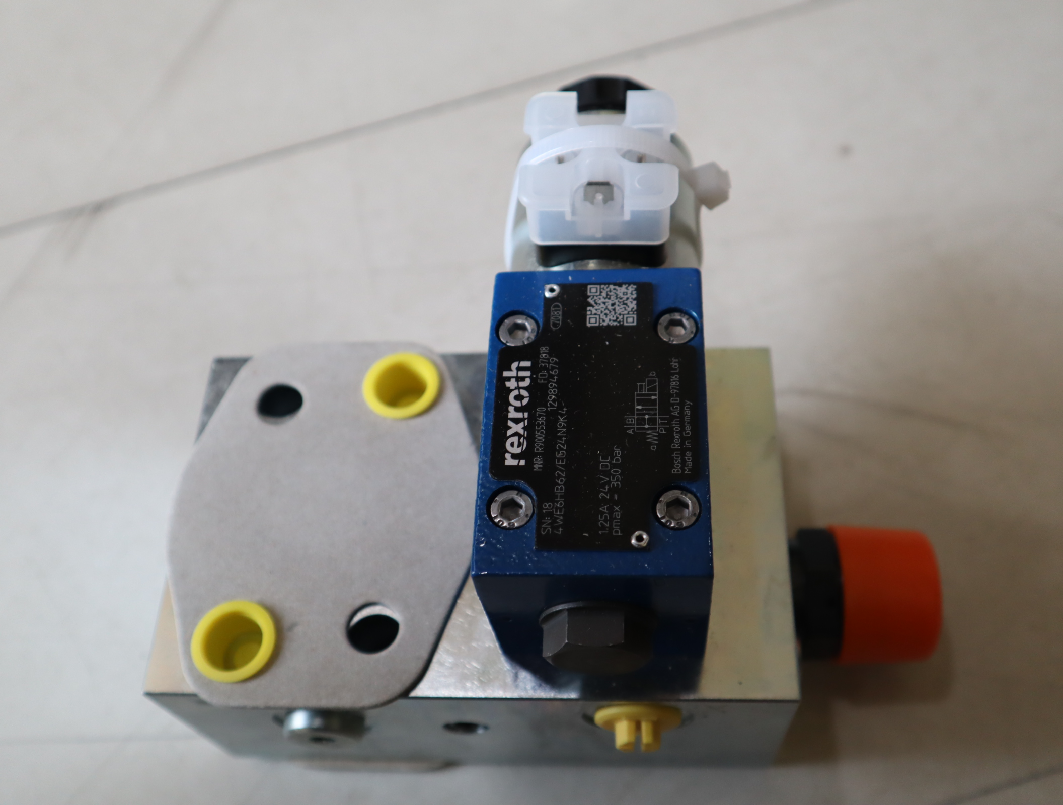 DBAW30BH2-23/200-6EG24N9K4A08 R900958447 力士乐REXROTH溢流阀