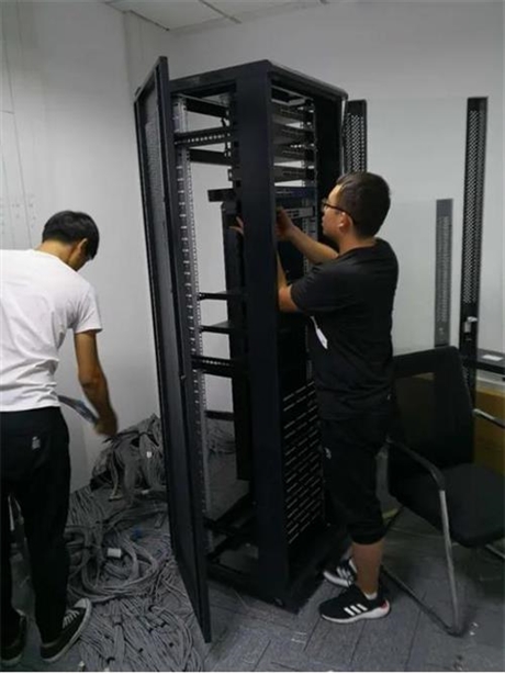 上海网络布线弱电系统_上海弱电网络布线_上海机房布线