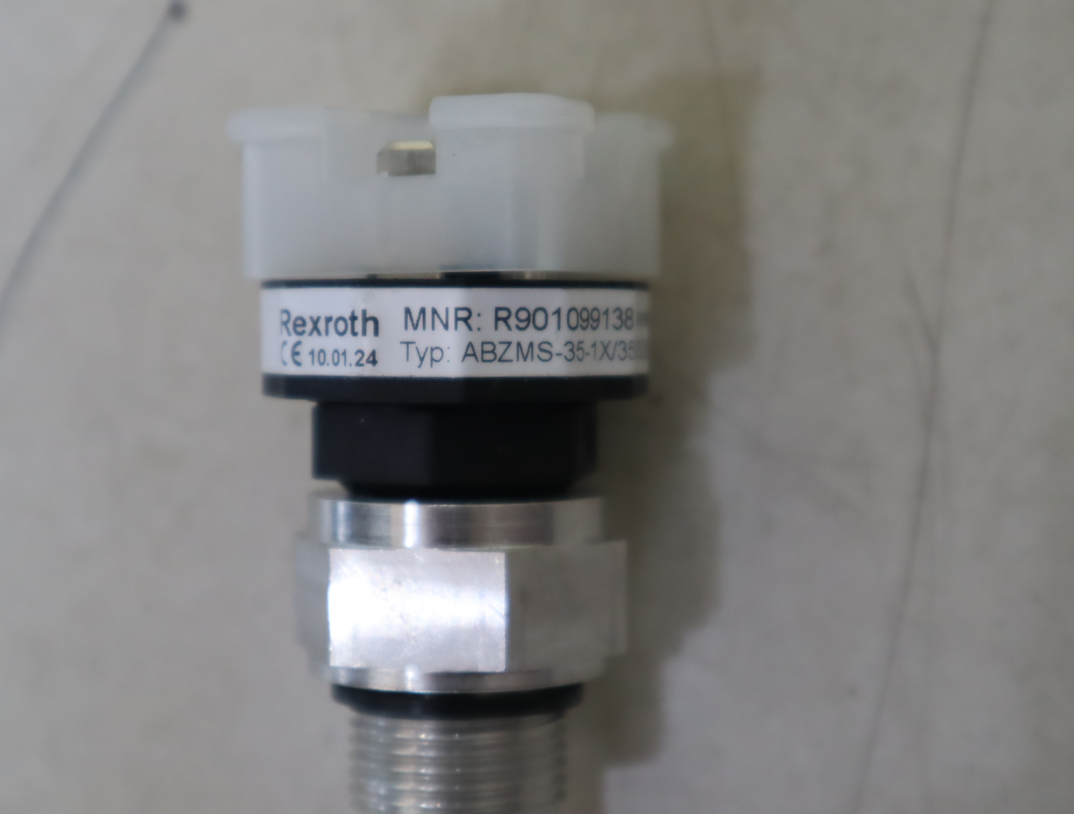 R901099138 ABZMS-35-1X/350F320S-K14 德国力士乐REXROTH液位开关