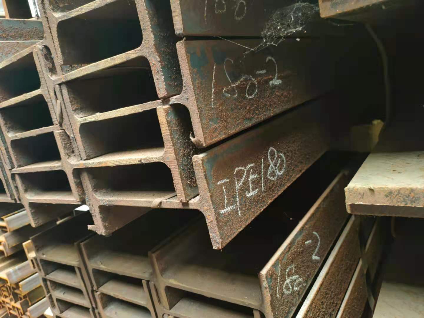 S355JR欧标工字钢的尺寸、外形及允许偏差范围 