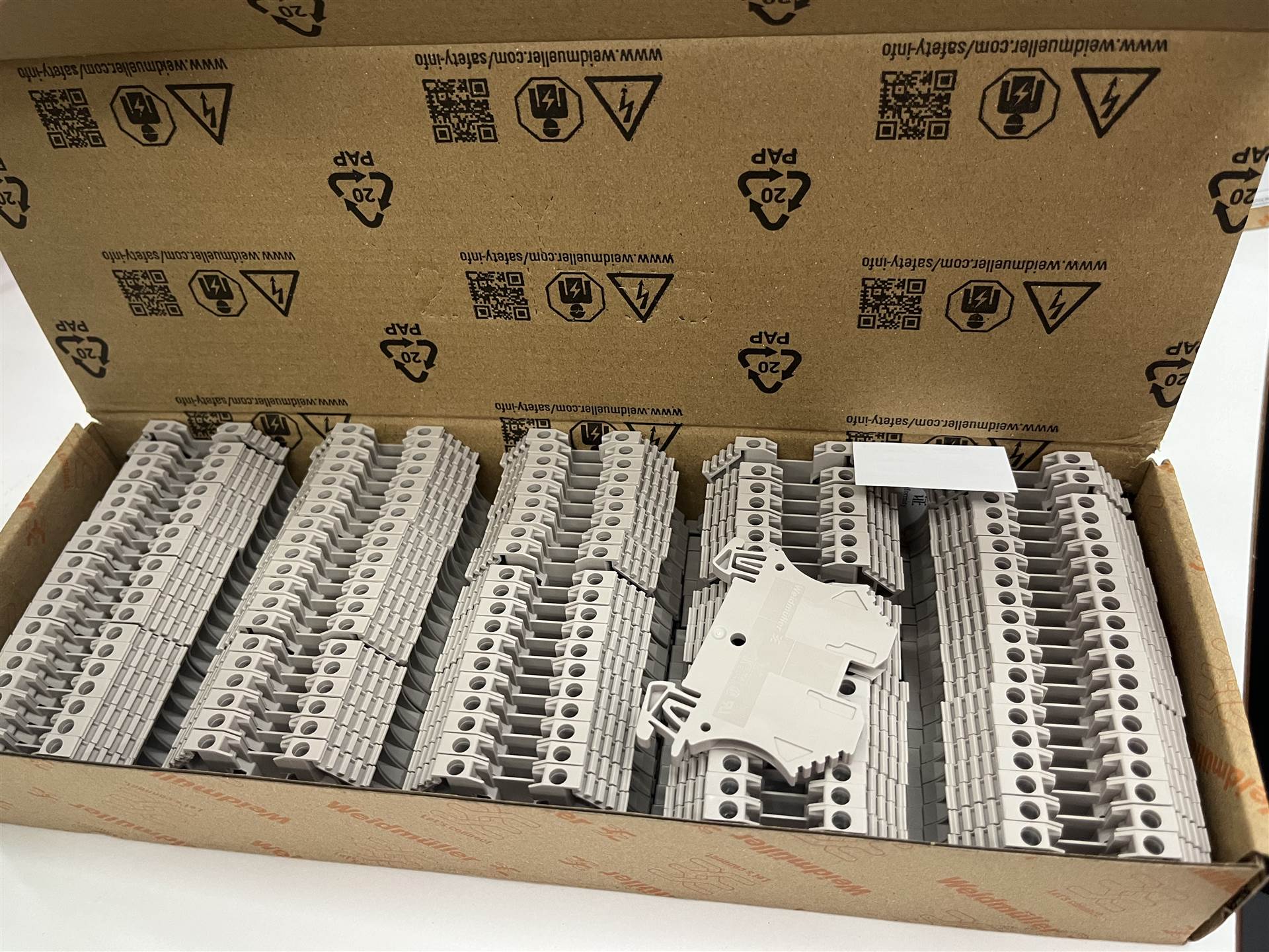 魏德米勒接线端子1020000000压线框直通型WDU 2.5