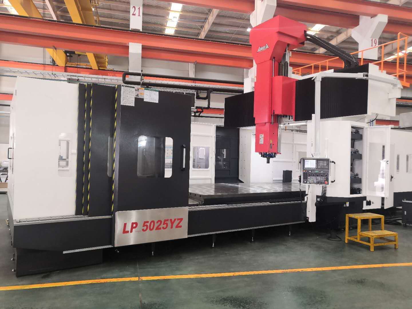 亚崴机电LP5021龙门加工中心性能优越