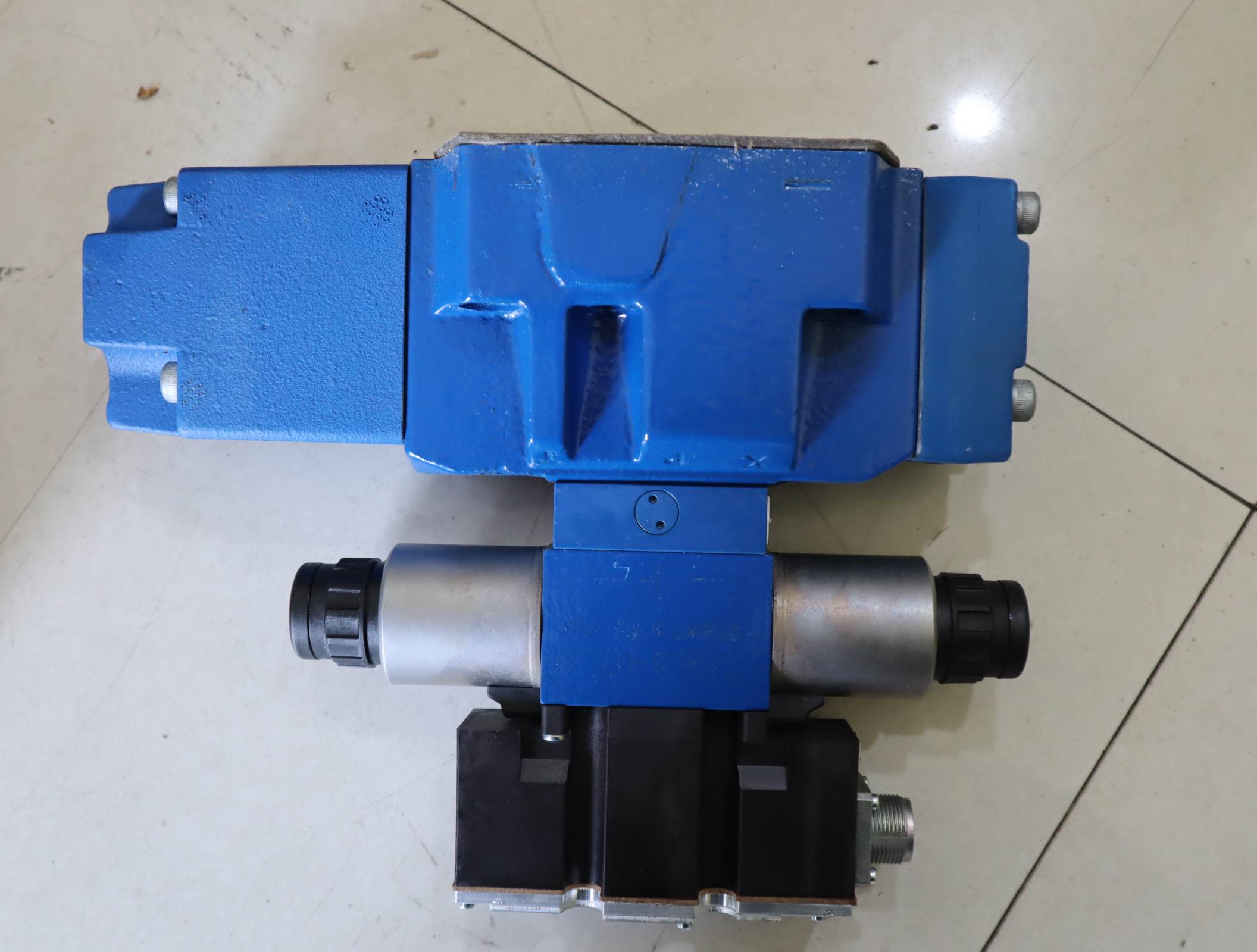 4WRZE16W6-100-74/6EG24ETK31/A1D3M R900954664 REXROTH比例阀