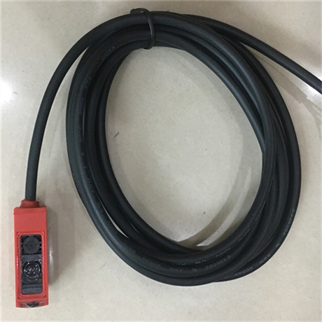 LEUZE劳易测光电开关HRTR 46B/L.221-S12