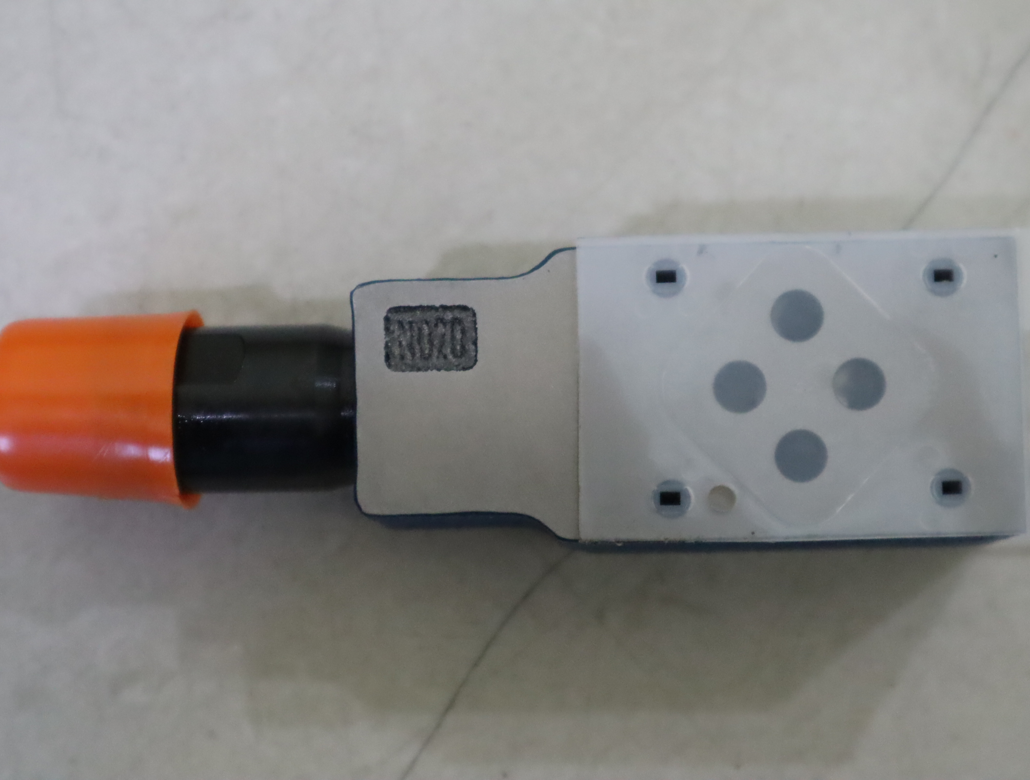 ZDB6VP2-42/200V ZDB6VP2-4X/200V R900409844 力士乐REXROTH阀