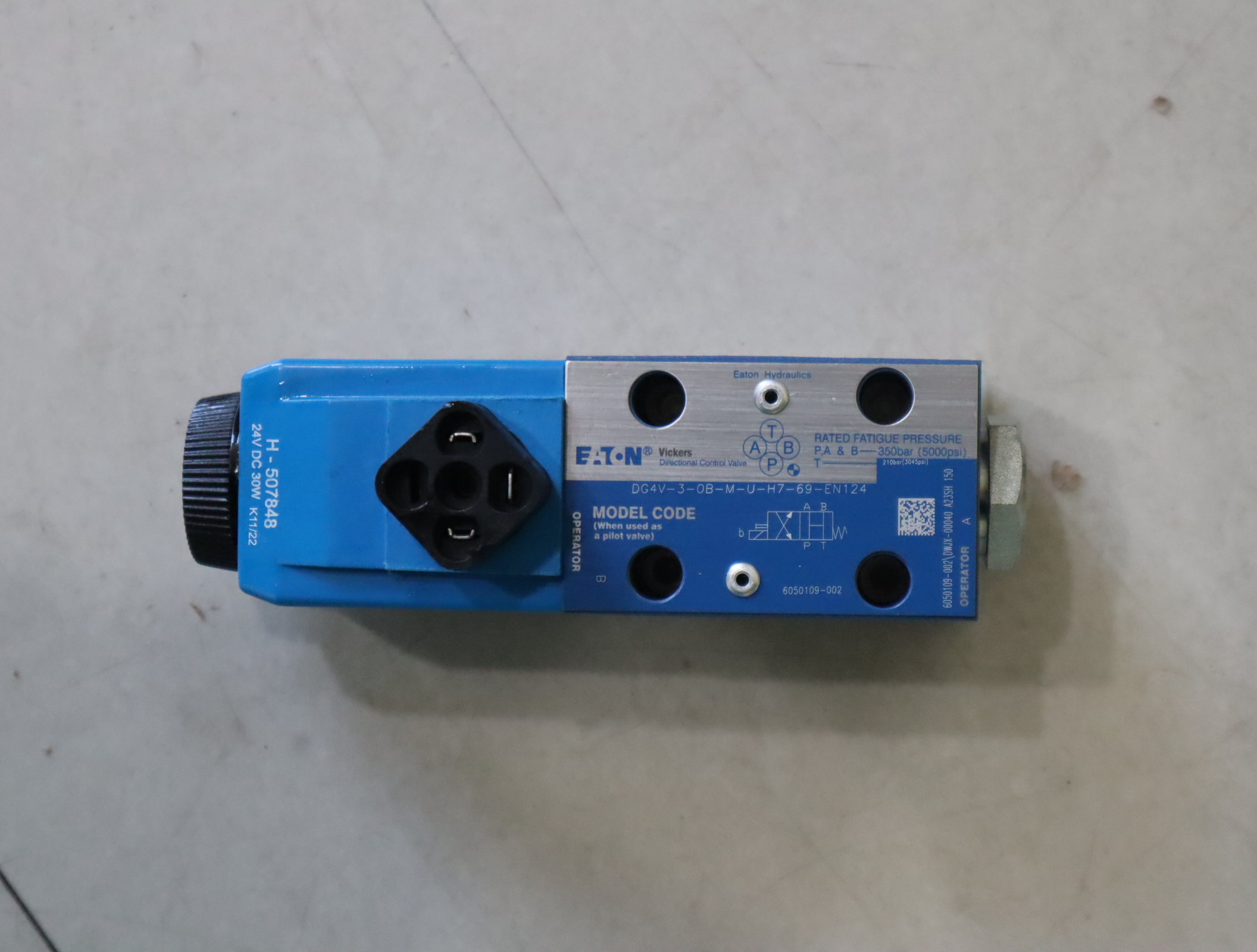 DG4V-3-0B-M-U-H7-69-EN124 6050109-002威格士VICKERS伊顿EATON阀