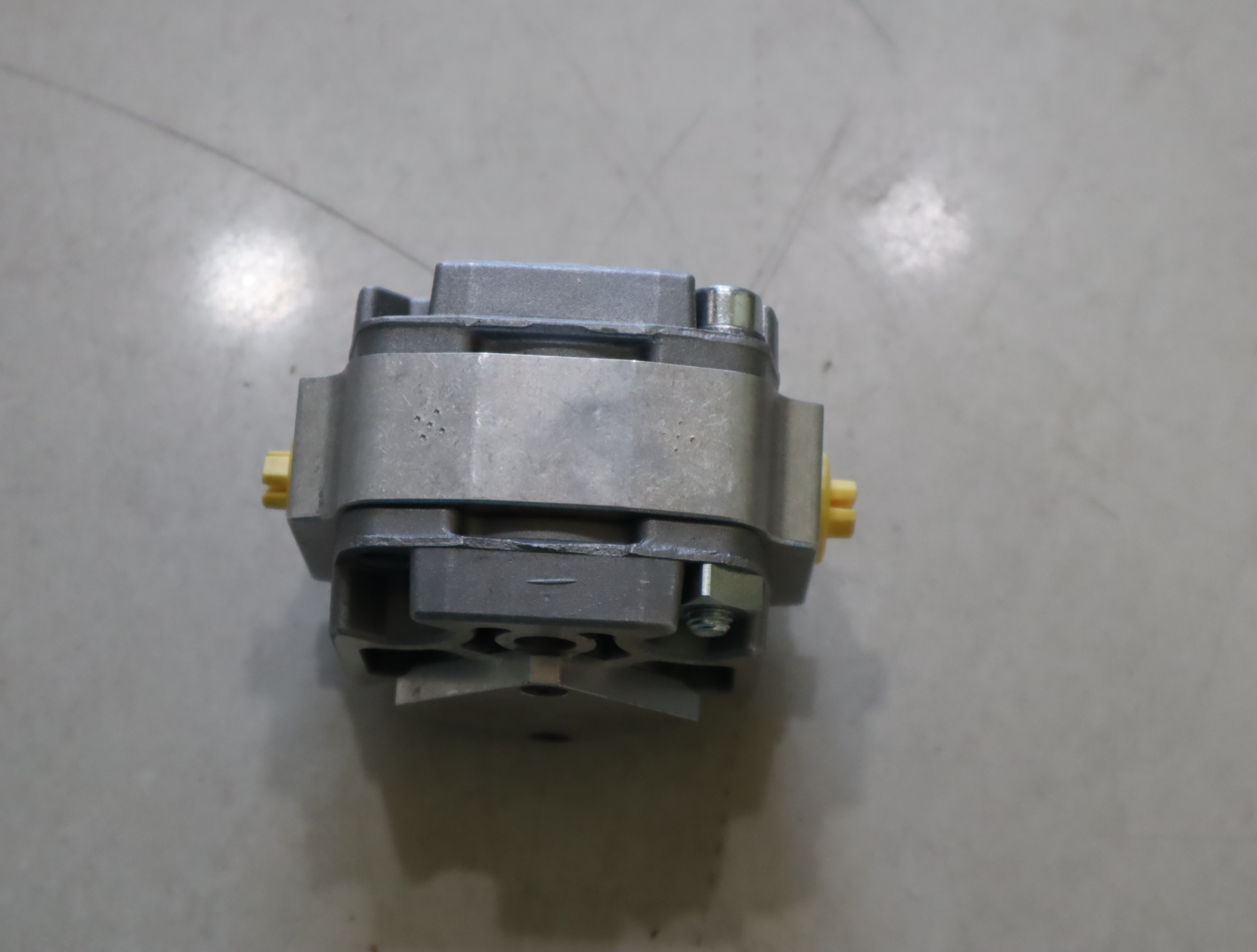 PGF1-2X/1.7RL01VM R900086165 德国力士乐REXROTH齿轮泵