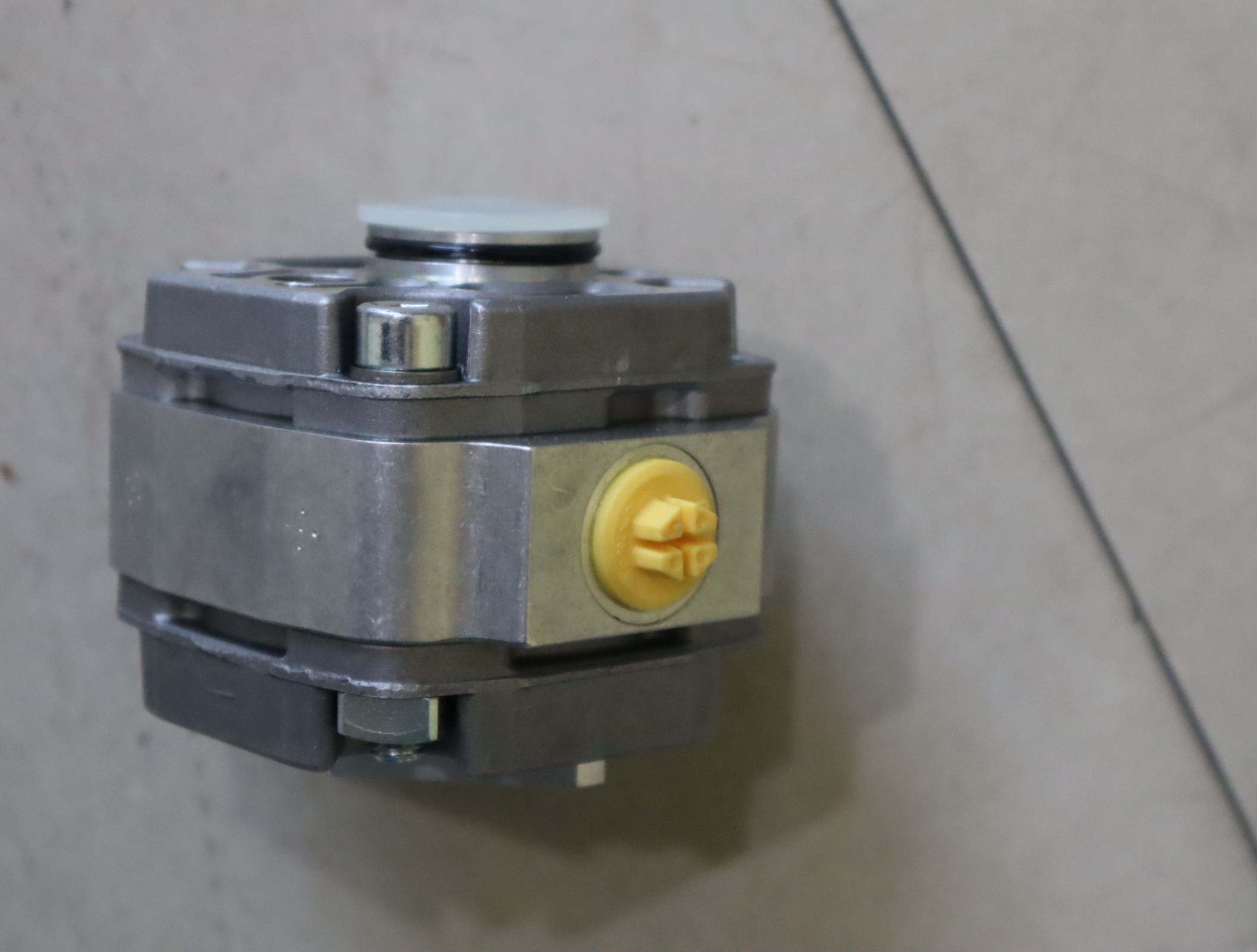 PGF1-2X/1.7RL01VM R900086165 德国力士乐REXROTH齿轮泵