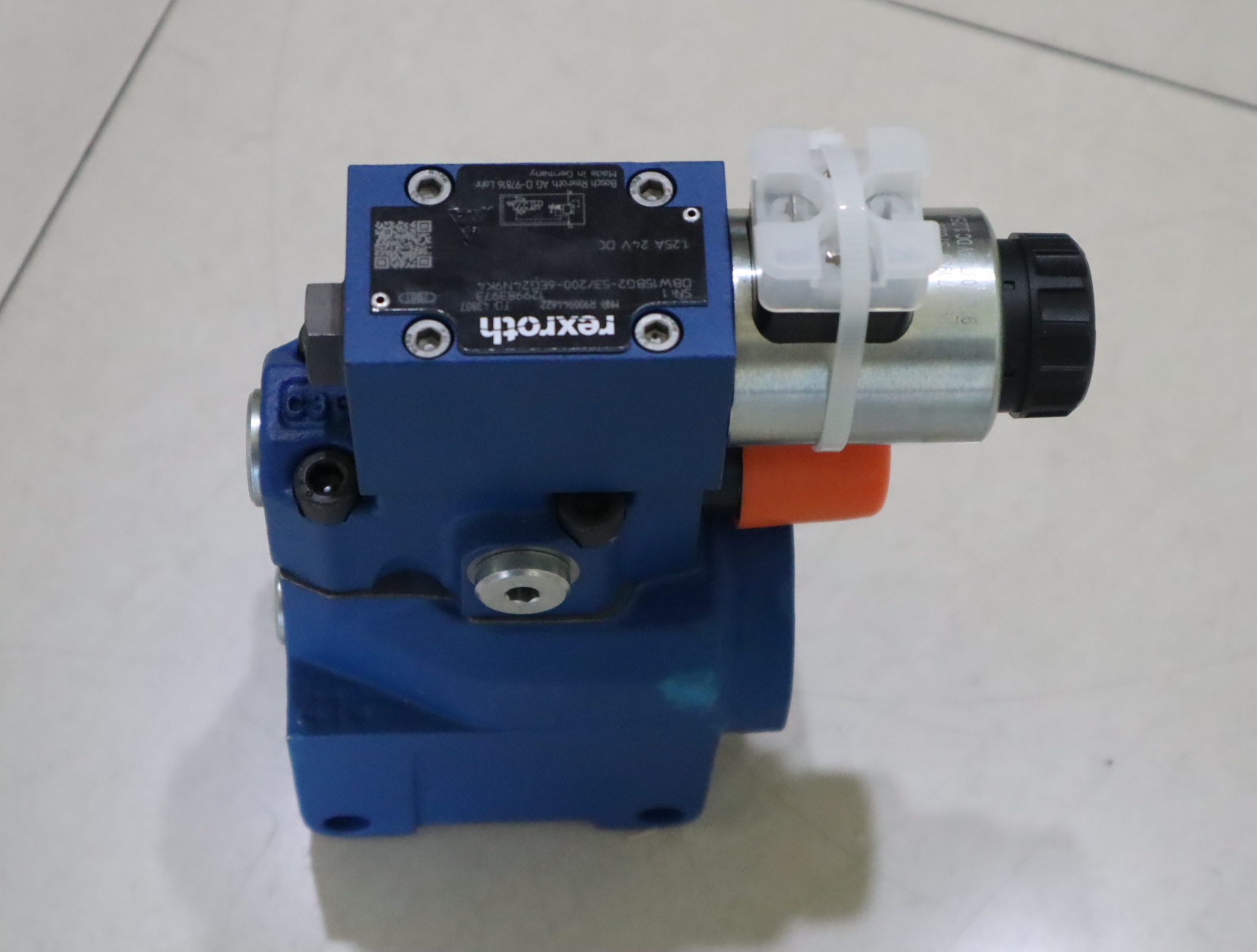 R900944622 DBW15BG2-53/200-6EG24N9K4 德国力士乐REXROTH溢流阀