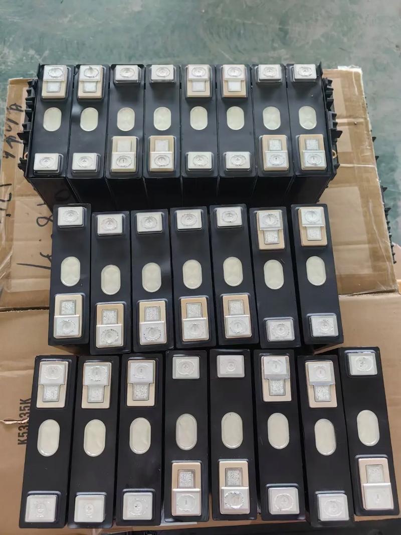 三元锂电池回收 比克18650电池 新能源车底盘动力电池组 南 京