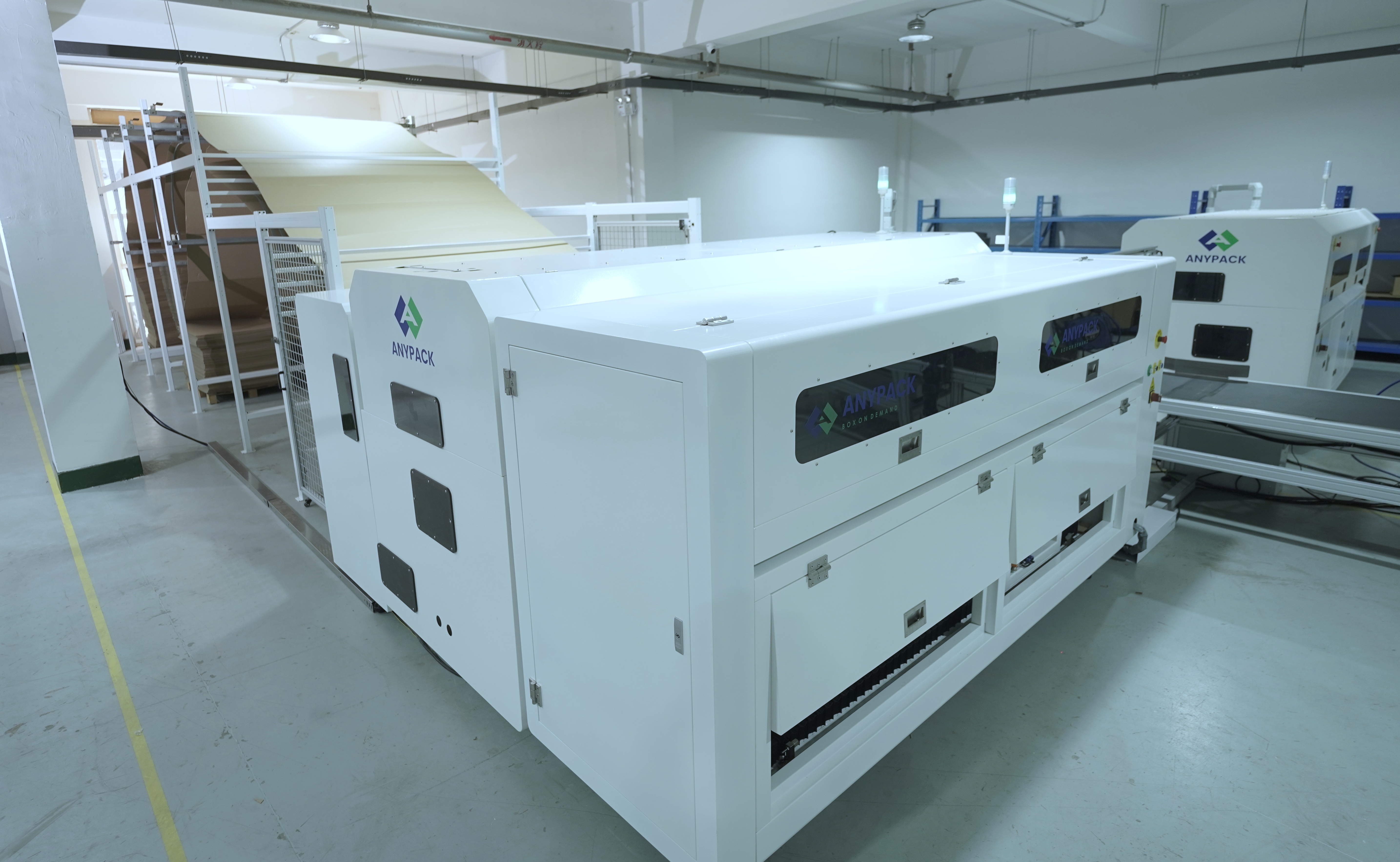 裁纸机家具厂纸箱成型设备门板包装设备数码纸箱机