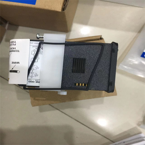 欧姆龙OMRON工业控制触摸屏NS12-TS01B-V2