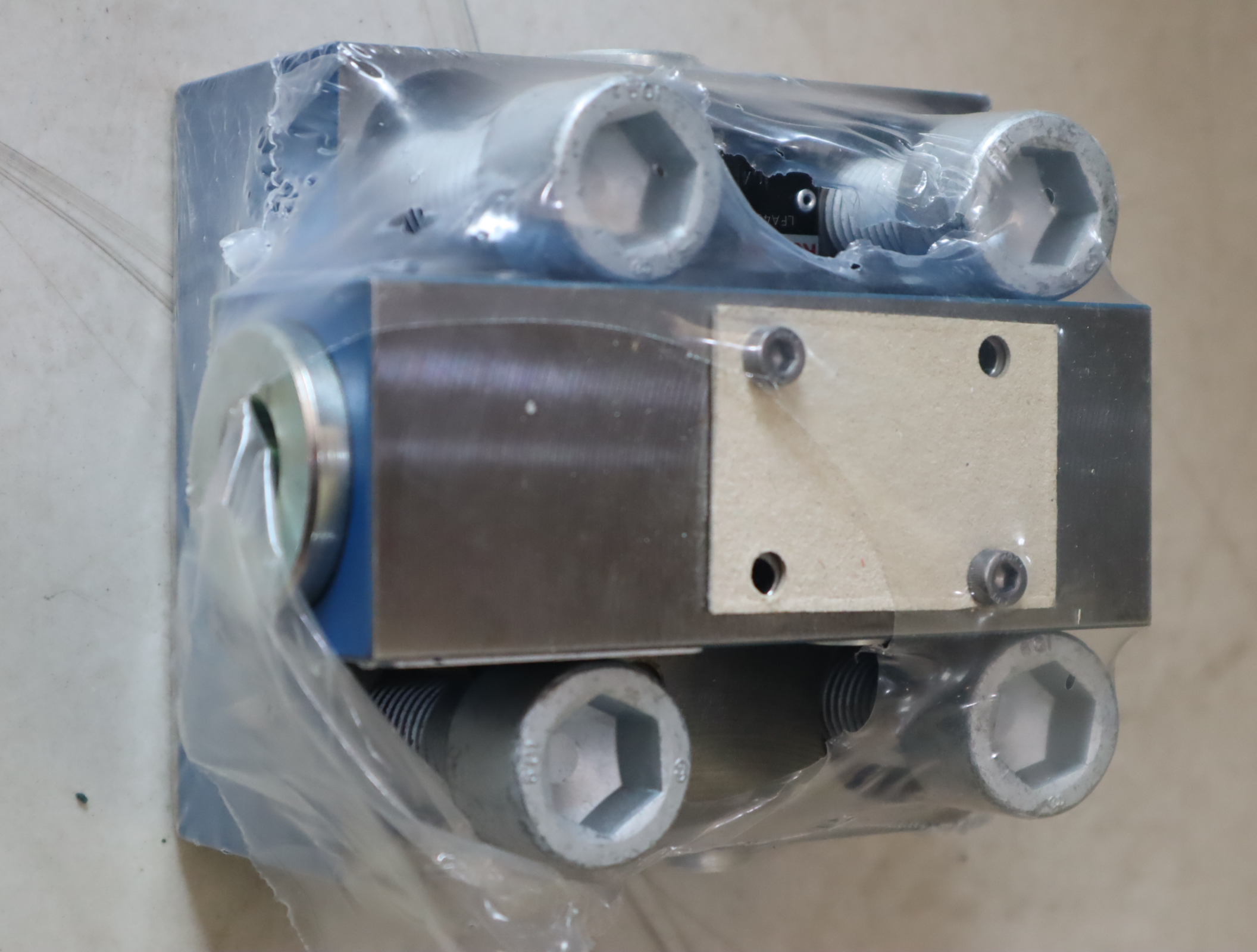 R900938194  LFA50DREV-7X/006 LFA50DREV-71/006 力士乐盖板