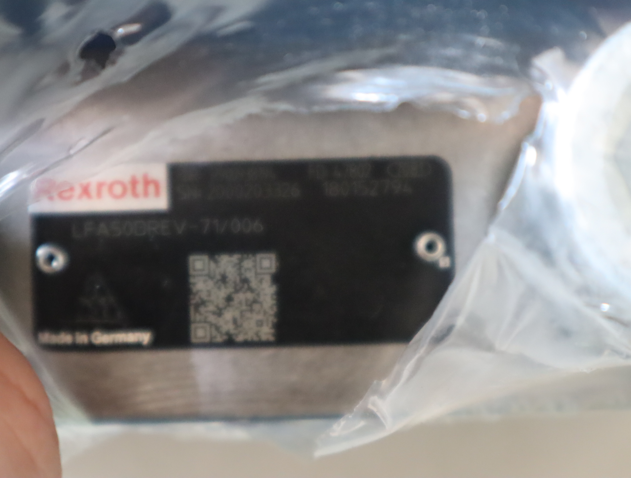 R900938194  LFA50DREV-7X/006 LFA50DREV-71/006 力士乐盖板