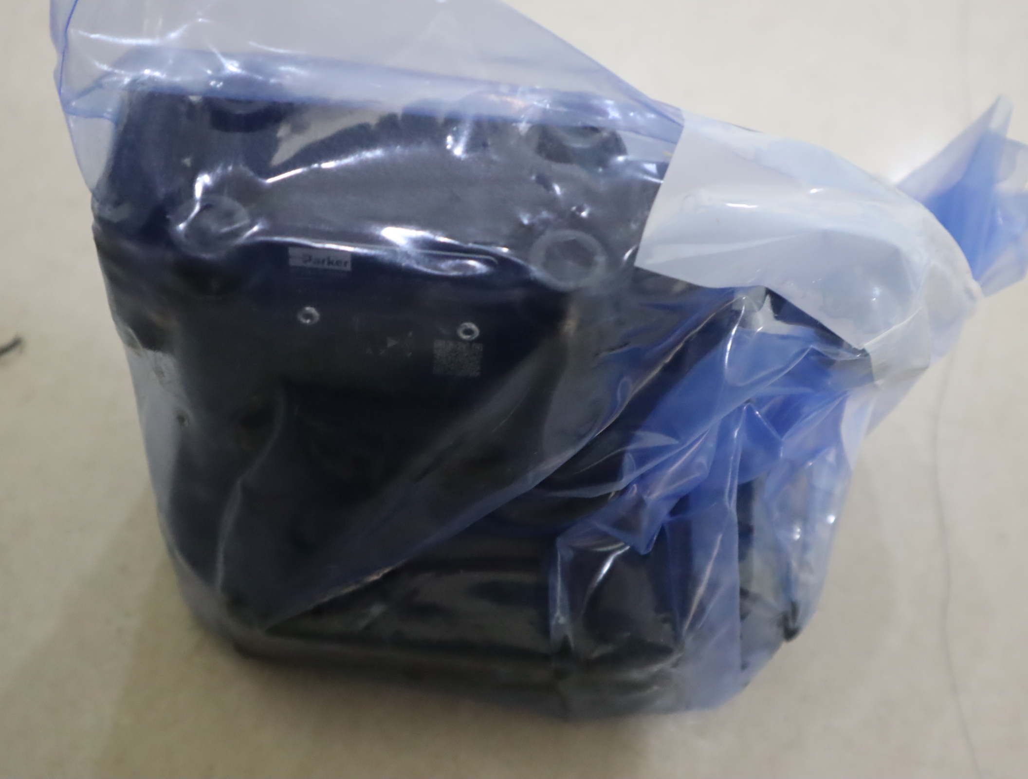 016-87653-0 R4V06-53311A125 派克PARKER溢流阀