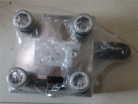 LFA50DBS2-71/315 LFA50DBS2-7X/315 R900938184 REXROTH盖板