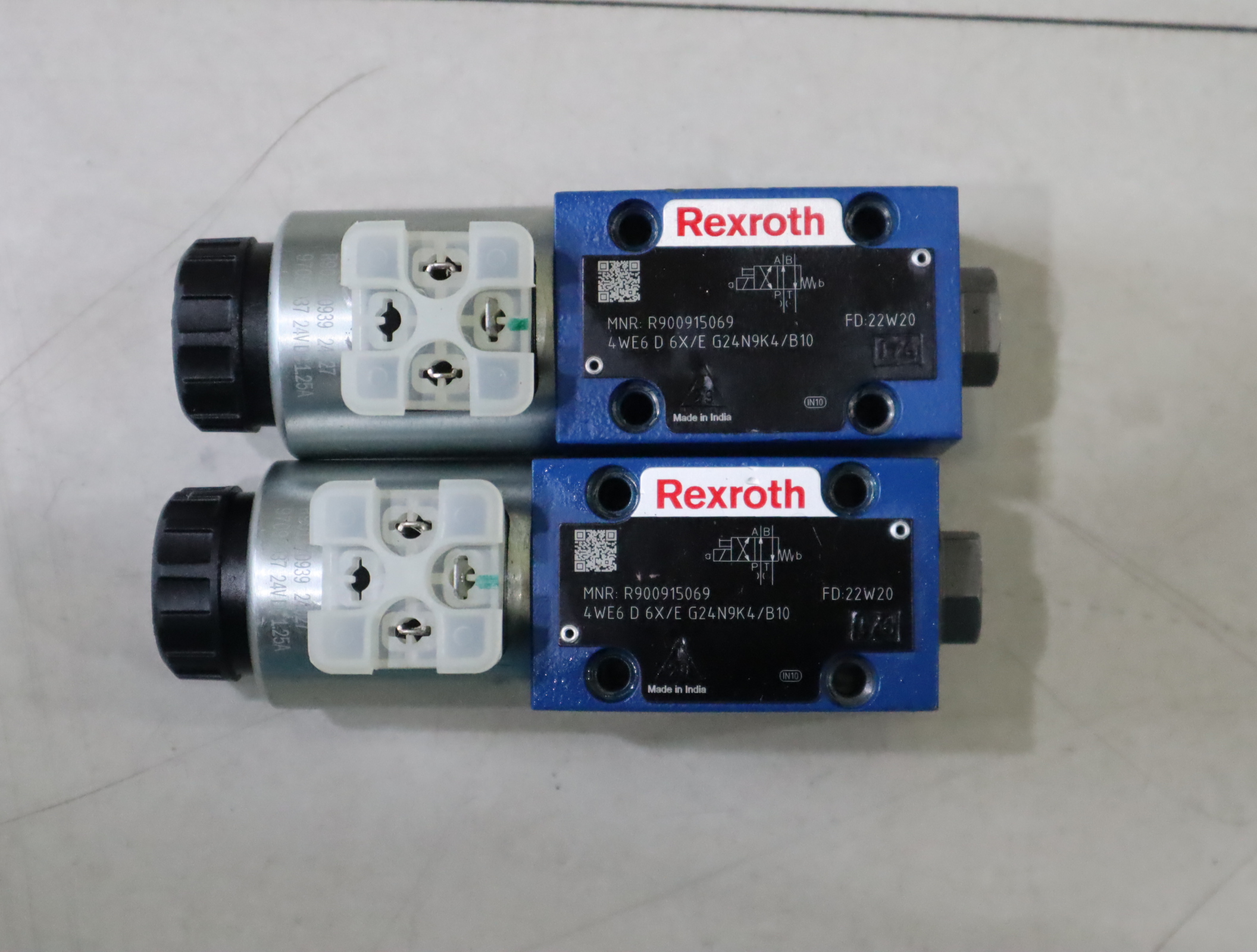 4WE6D6X/EG24N9K4/B10 4WE6D62/EG24N9K4/B10 R900915069 REXROTH