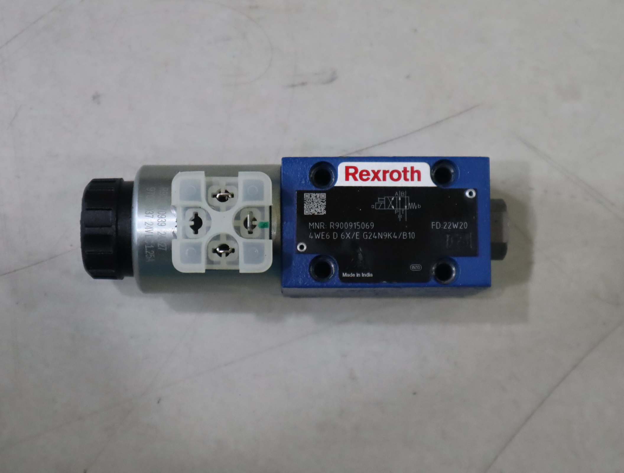 4WE6D6X/EG24N9K4/B10 4WE6D62/EG24N9K4/B10 R900915069 REXROTH