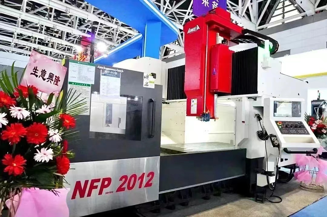 北京亚崴机电NVP2012龙门加工中心加工精度高
