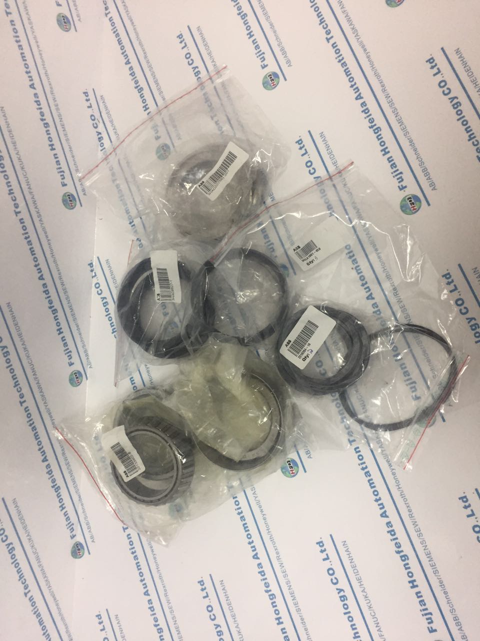 新资讯：ABB涂料分配器2N2330