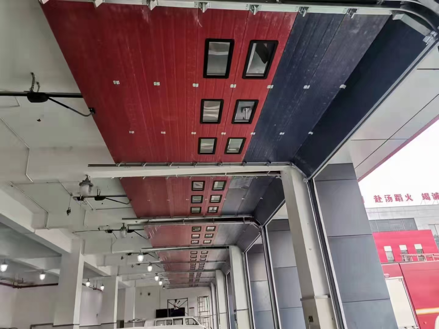 供应汕头工业滑升门  全国联保 