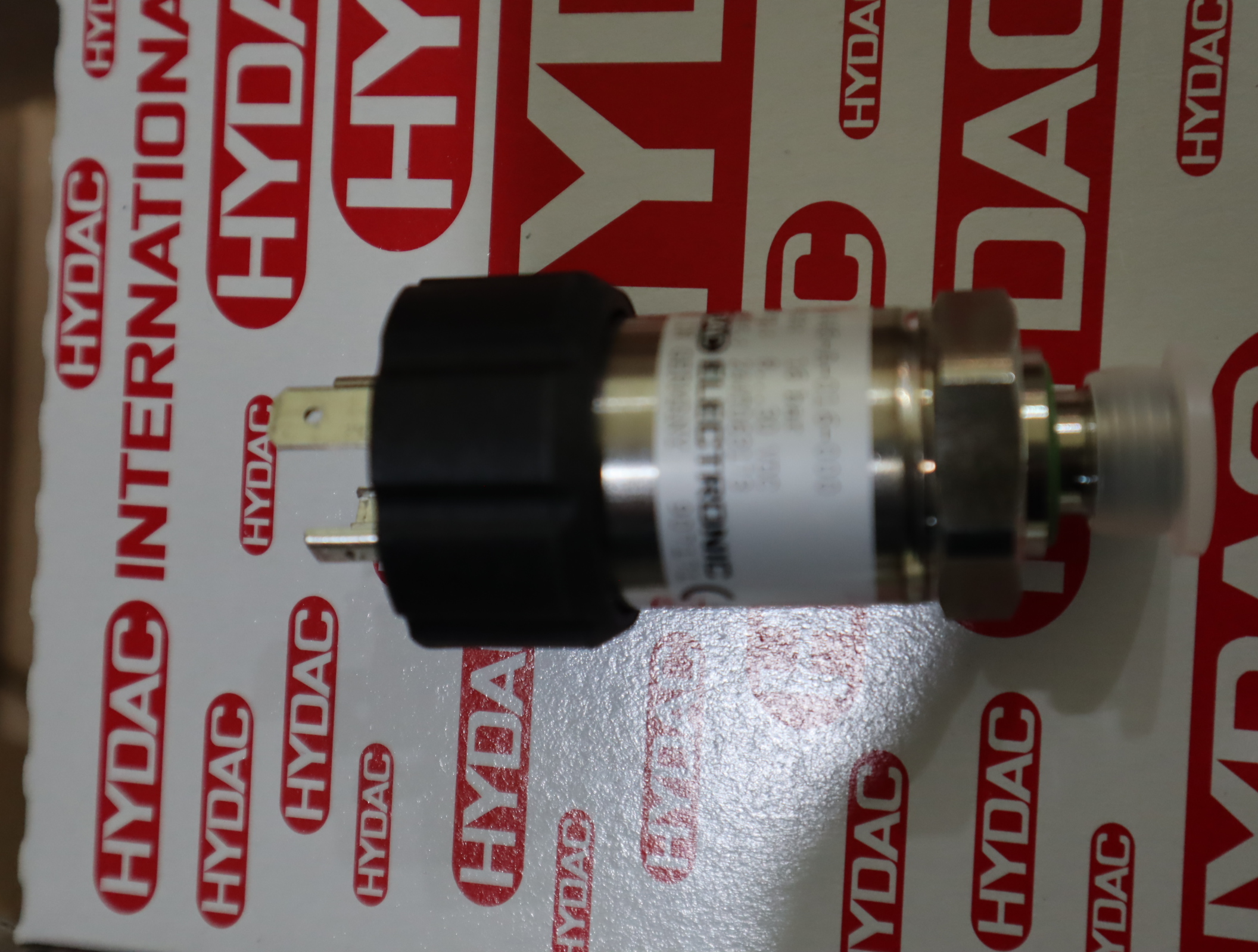 HDA4445-A-016-000 907171 德国贺德克HYDAC 压力温度传感器