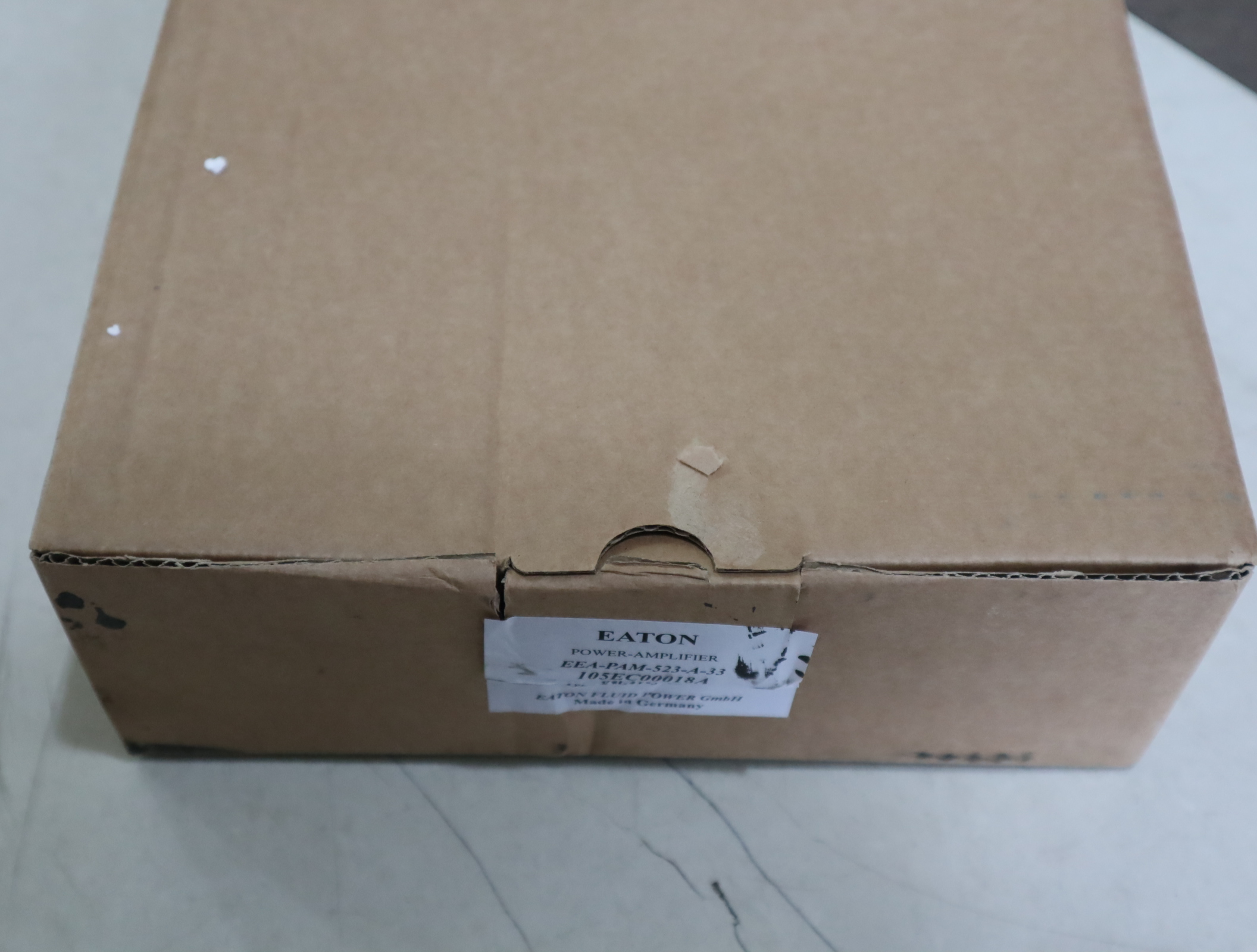 EEA-PAM-523-A-33 105EC00018A 美国威格士VICKERS伊顿EATON放大器