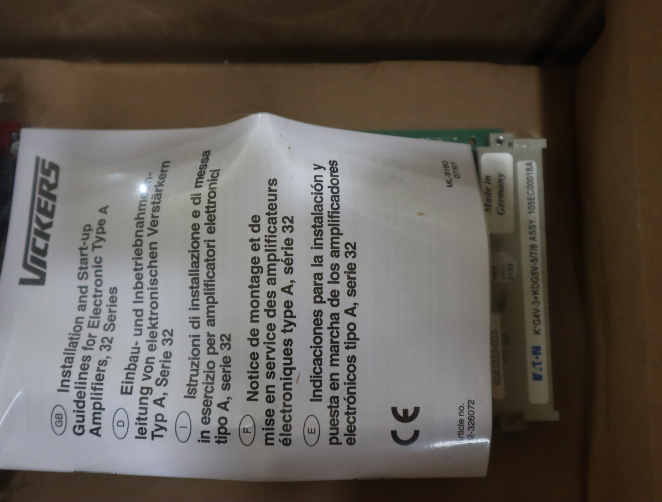 EEA-PAM-523-A-33 105EC00018A 美国威格士VICKERS伊顿EATON放大器