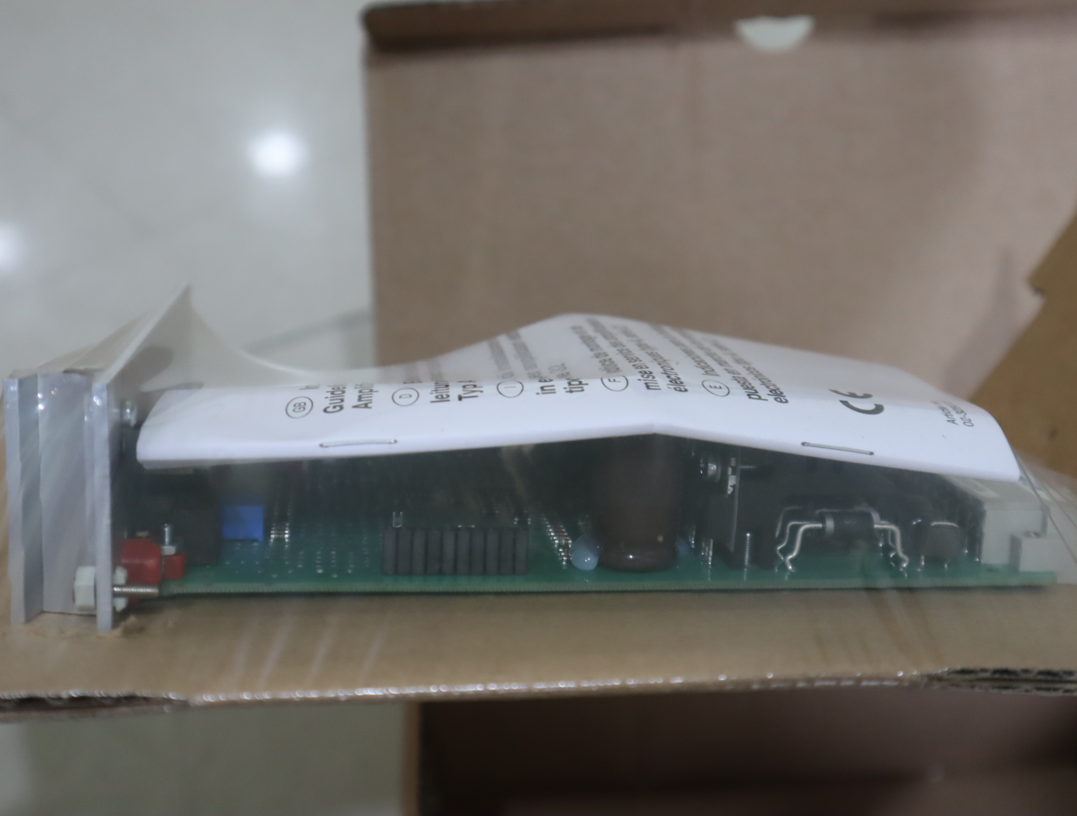 EEA-PAM-523-A-33 105EC00018A 美国威格士VICKERS伊顿EATON放大器