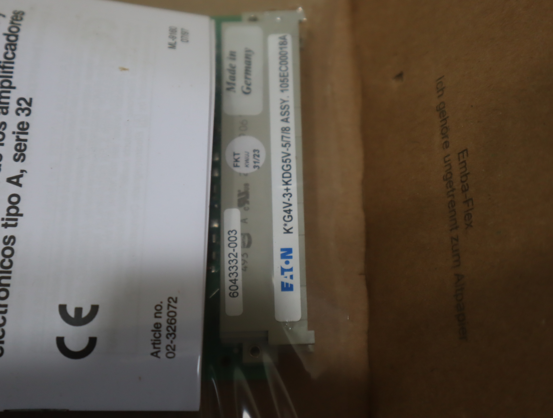 EEA-PAM-523-A-33 105EC00018A 美国威格士VICKERS伊顿EATON放大器