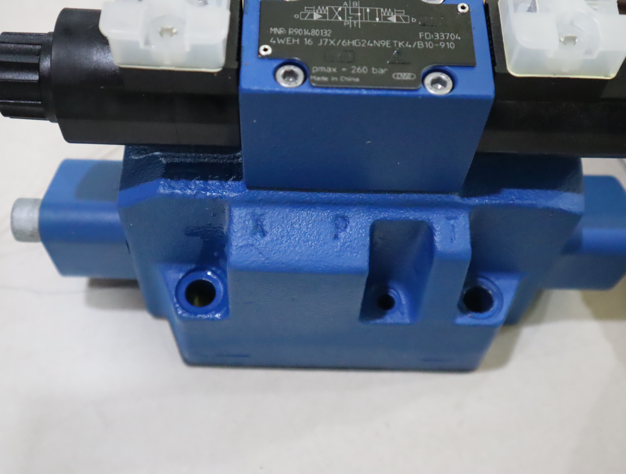 4WEH16J7X/6HG24N9ETK4/B10-910 R901480132 力士乐REXROTH电液阀