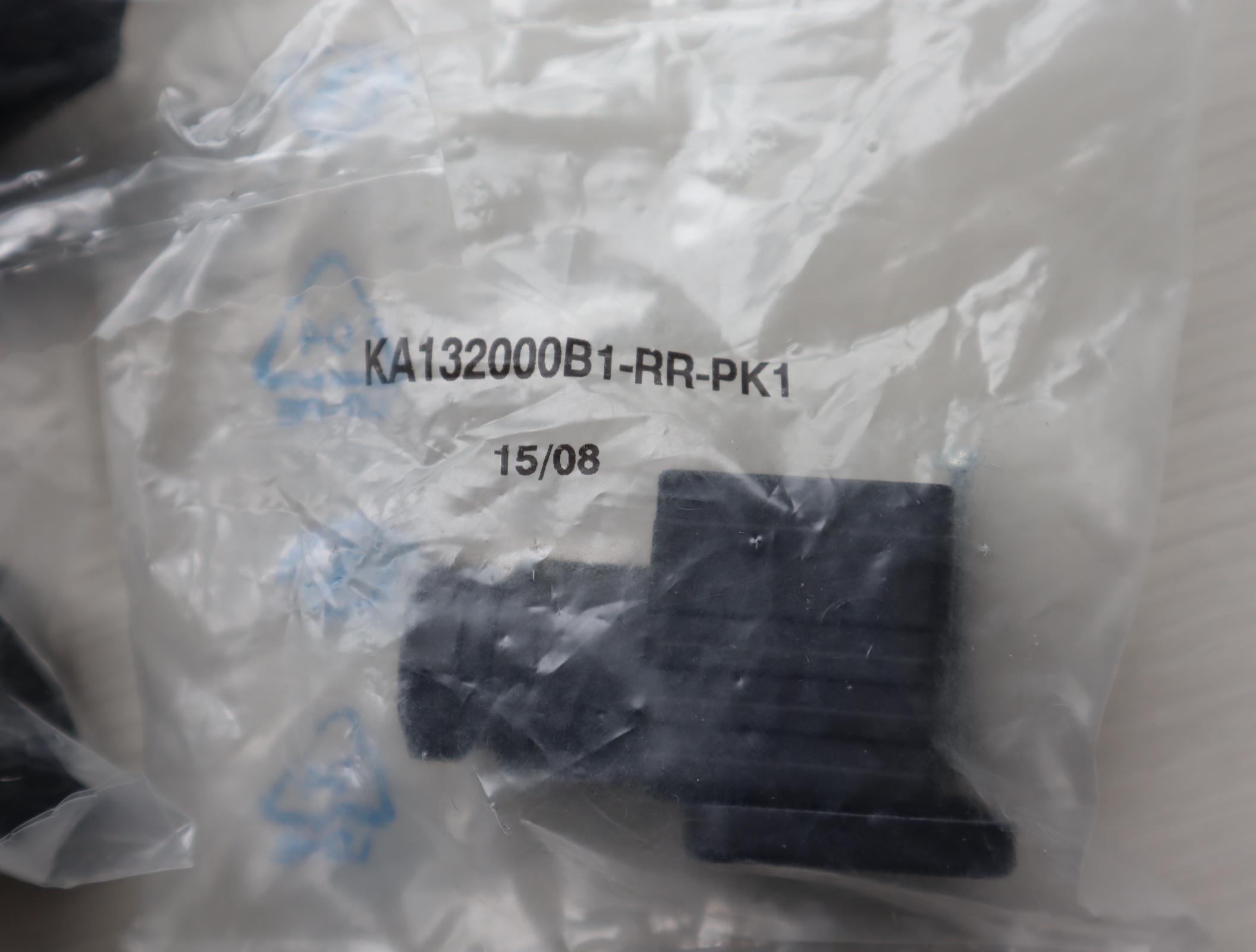 KA132000B1-RR-PK1 德国力士乐REXROTH电磁阀Z4插头