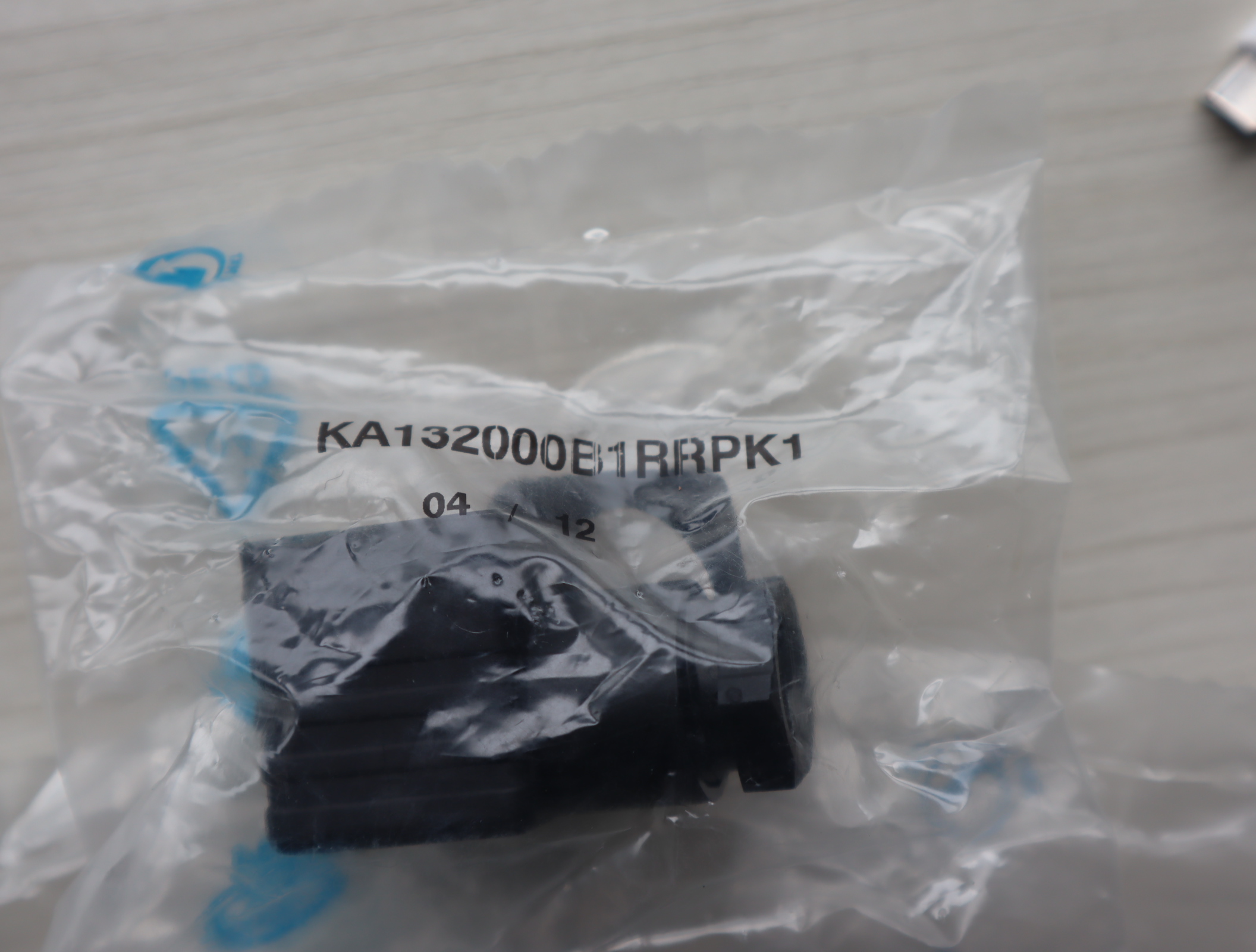 KA132000B1-RR-PK1 德国力士乐REXROTH电磁阀Z4插头