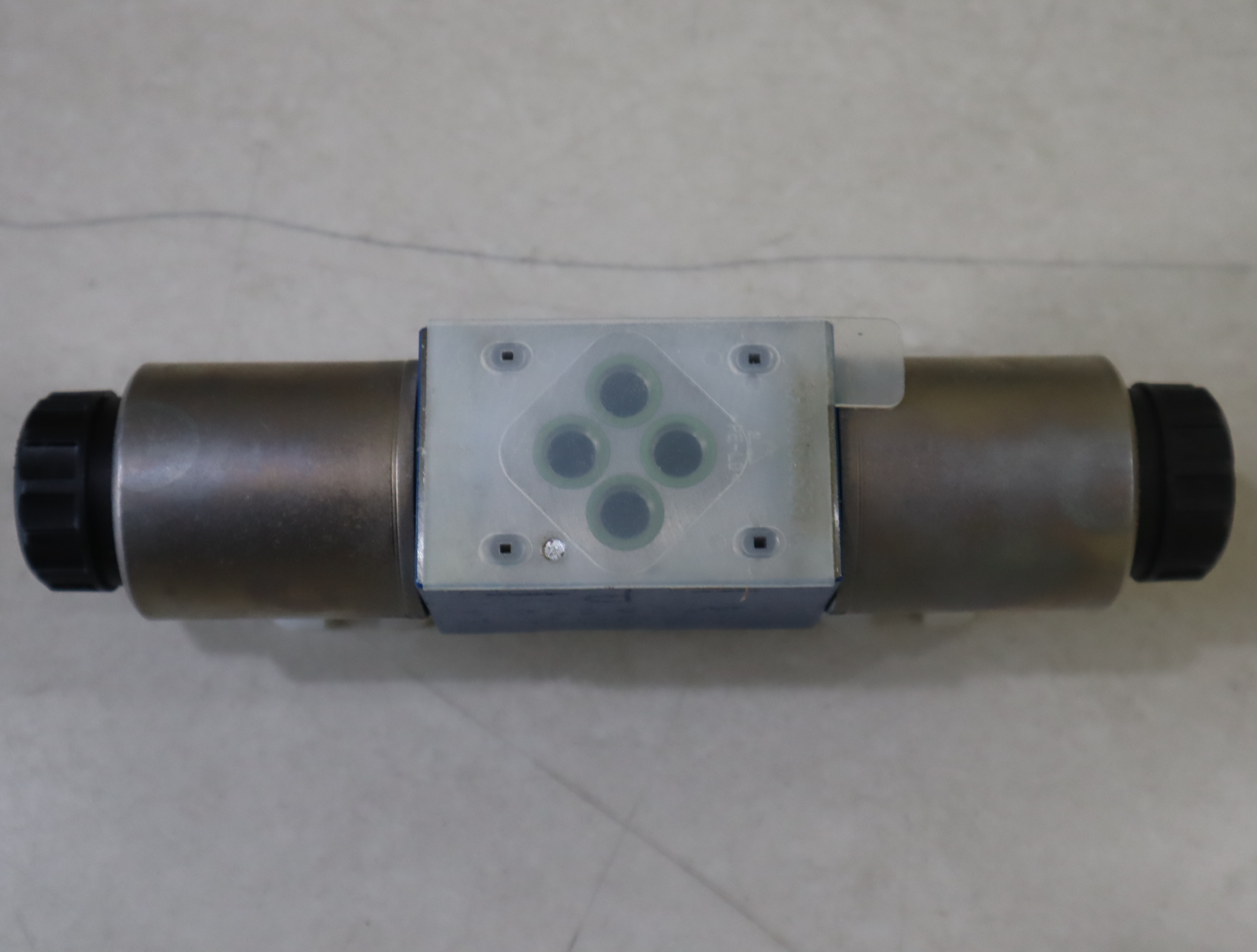 4WRA6V30-23/G24N9K4/V-589 R900953654 德国力士乐REXROTH比例阀