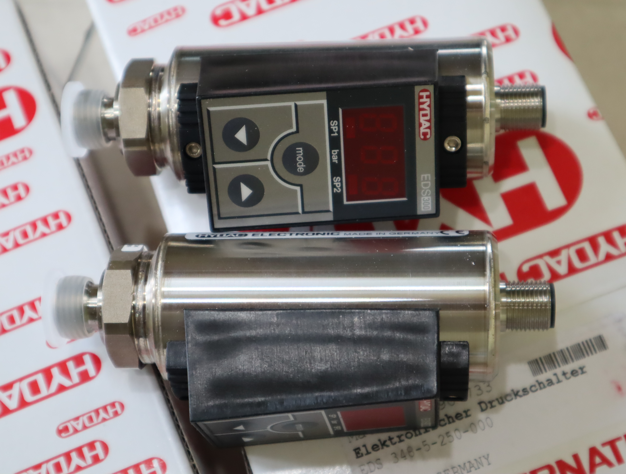 EDS348-5-250-000 907733 德国贺德克HYDAC 压力温度传感器