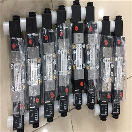 使用前须知B73G-2GK-QD3-RMN诺冠过滤减压阀NORGREN