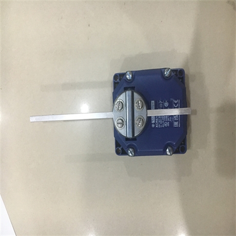 施耐德SCHNEIDER限位开关XCMD2102L1要求