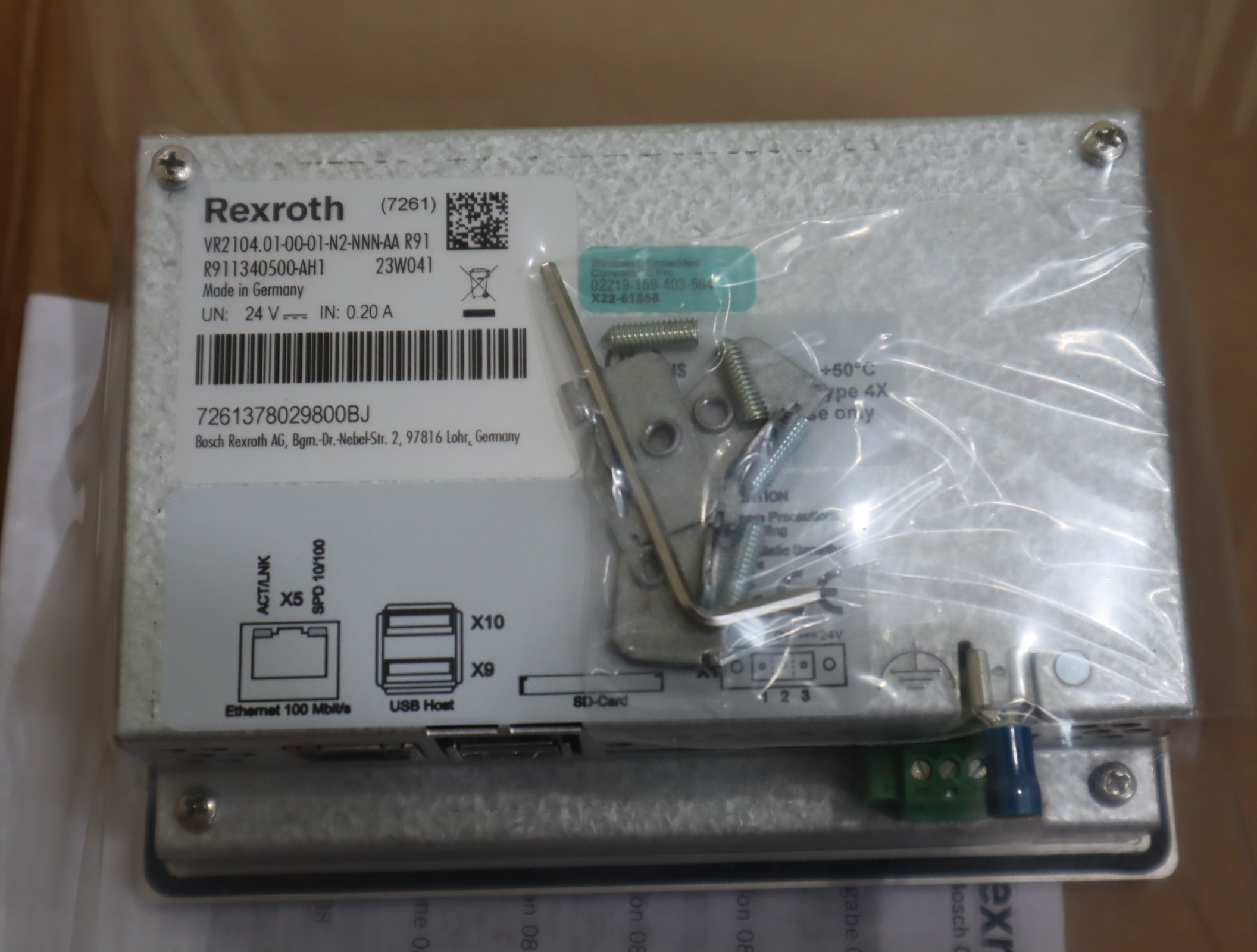 R911340500 VR2104.01-00-01-N2-NNN-AA 力士乐REXROTH控制面板