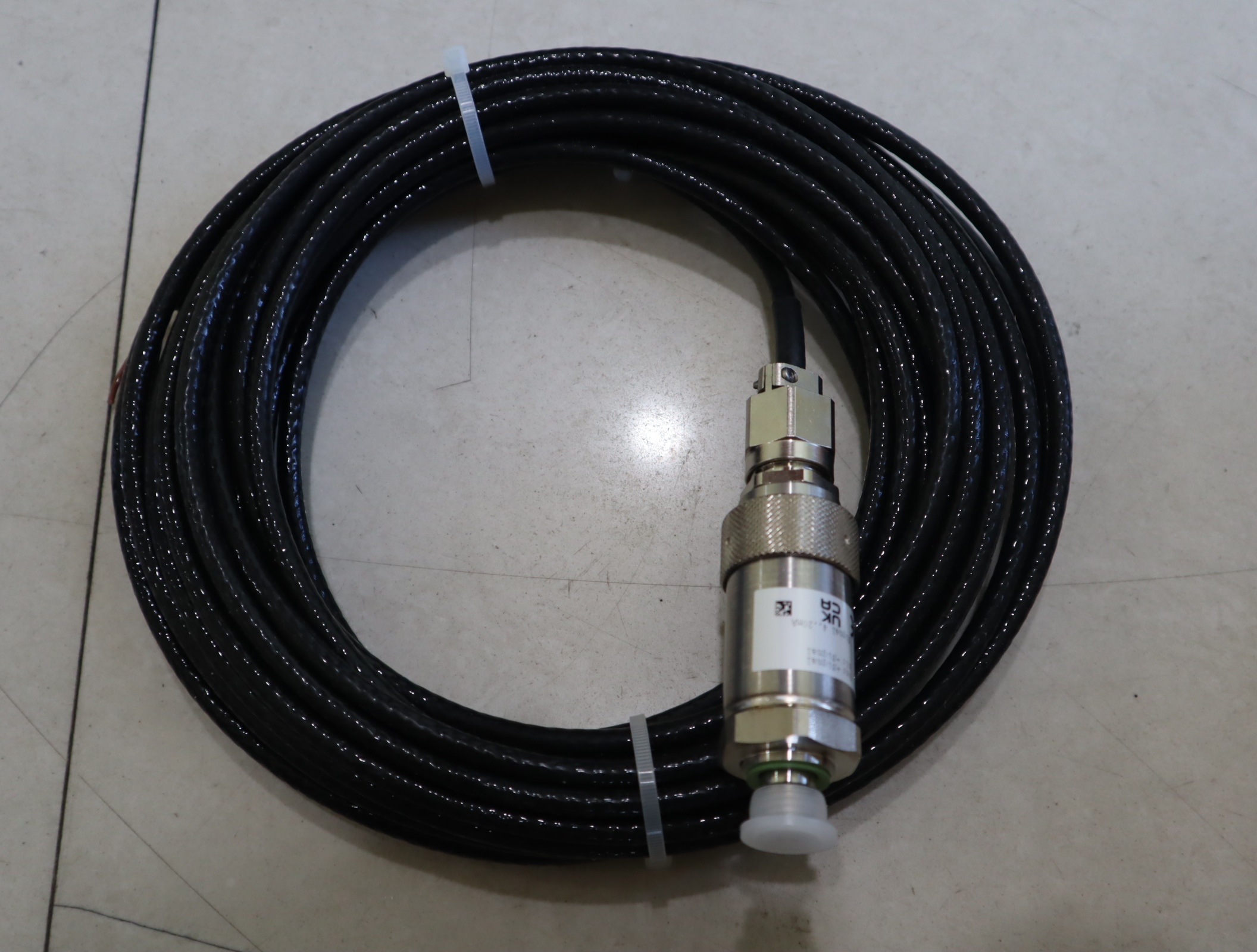 HDA4840-A-0350-42410m 924076 德国贺德克HYDAC压力温度传感器