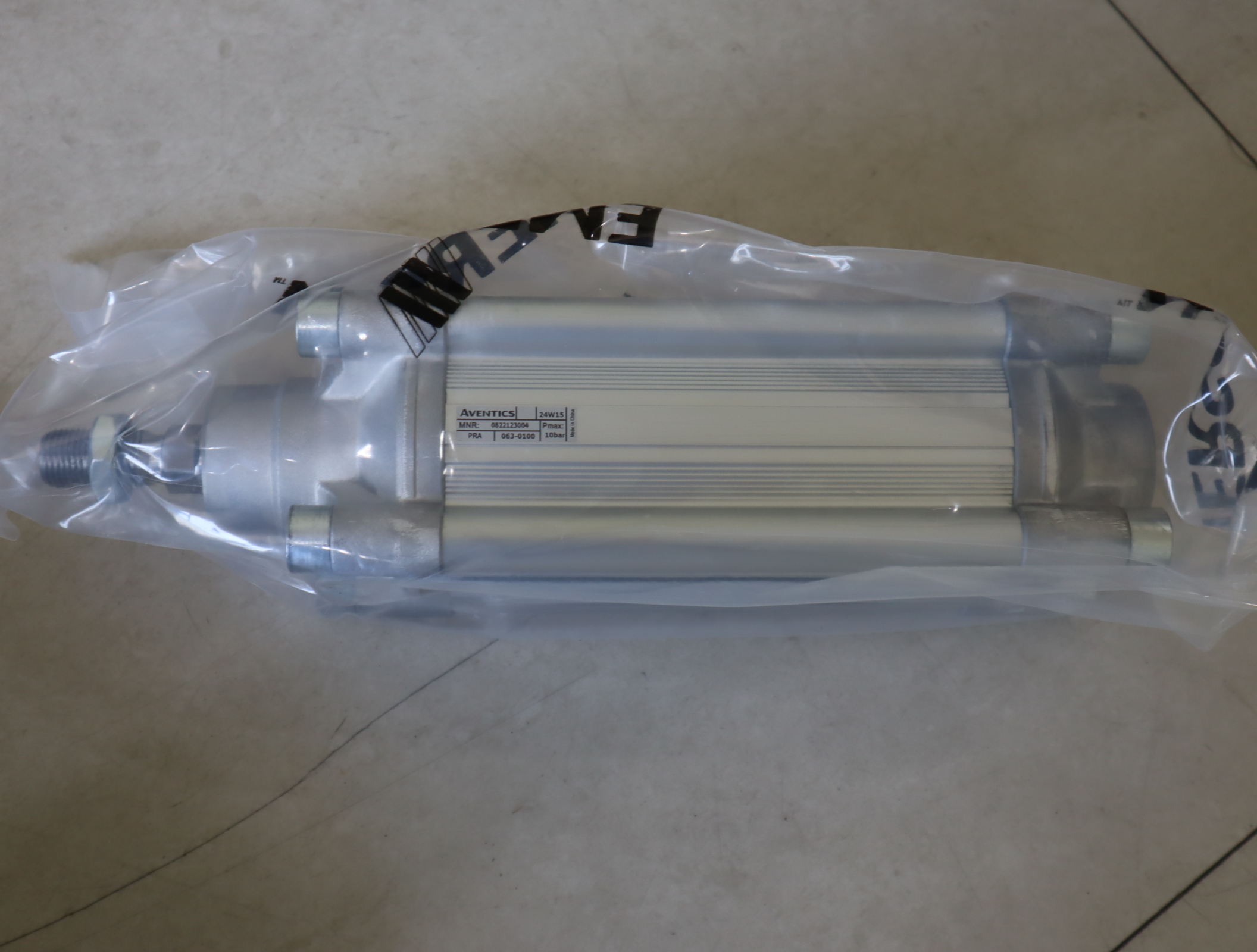 0822123004 063-0100 德国安沃驰AVENTICS气缸气动阀