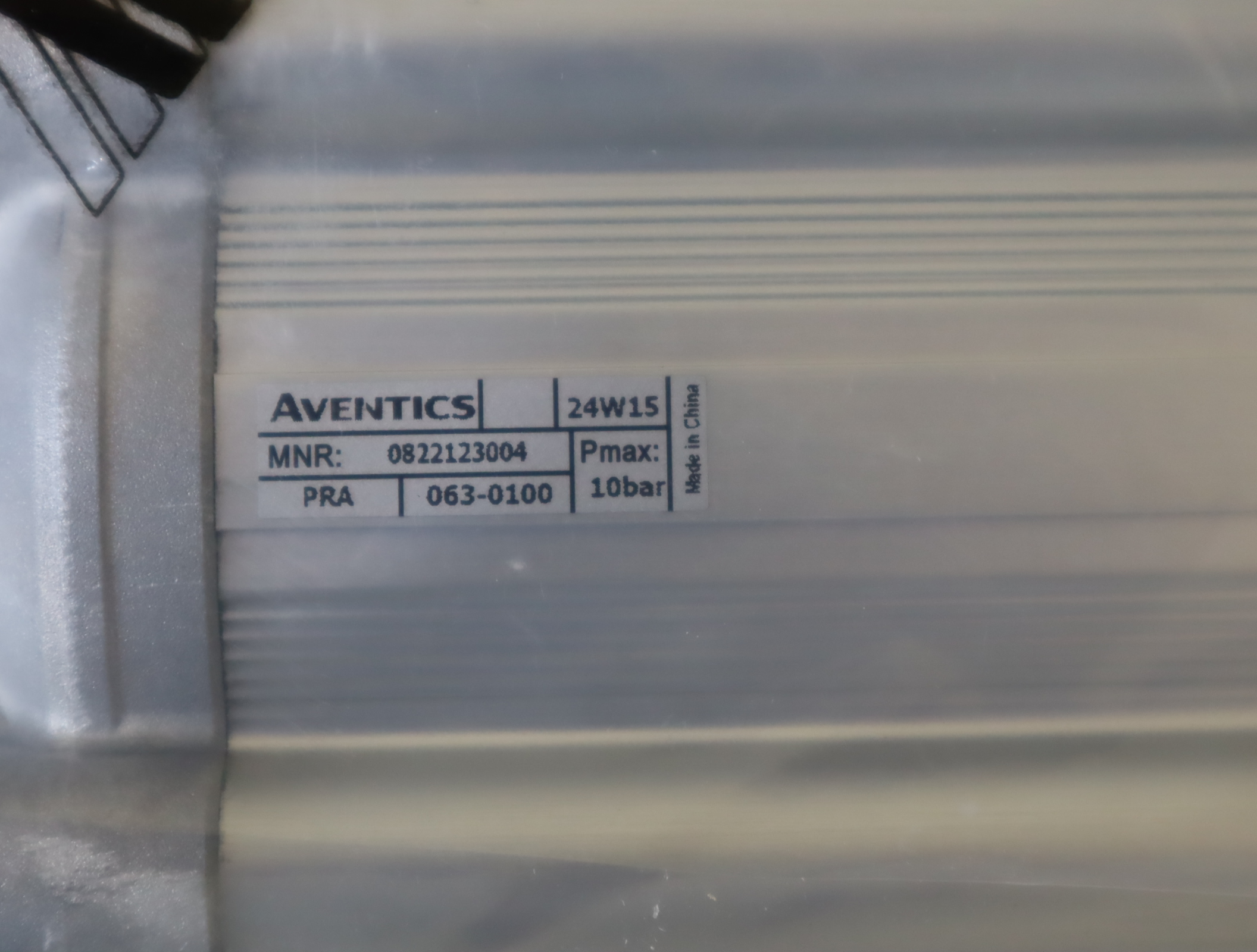 0822123004 063-0100 德国安沃驰AVENTICS气缸气动阀