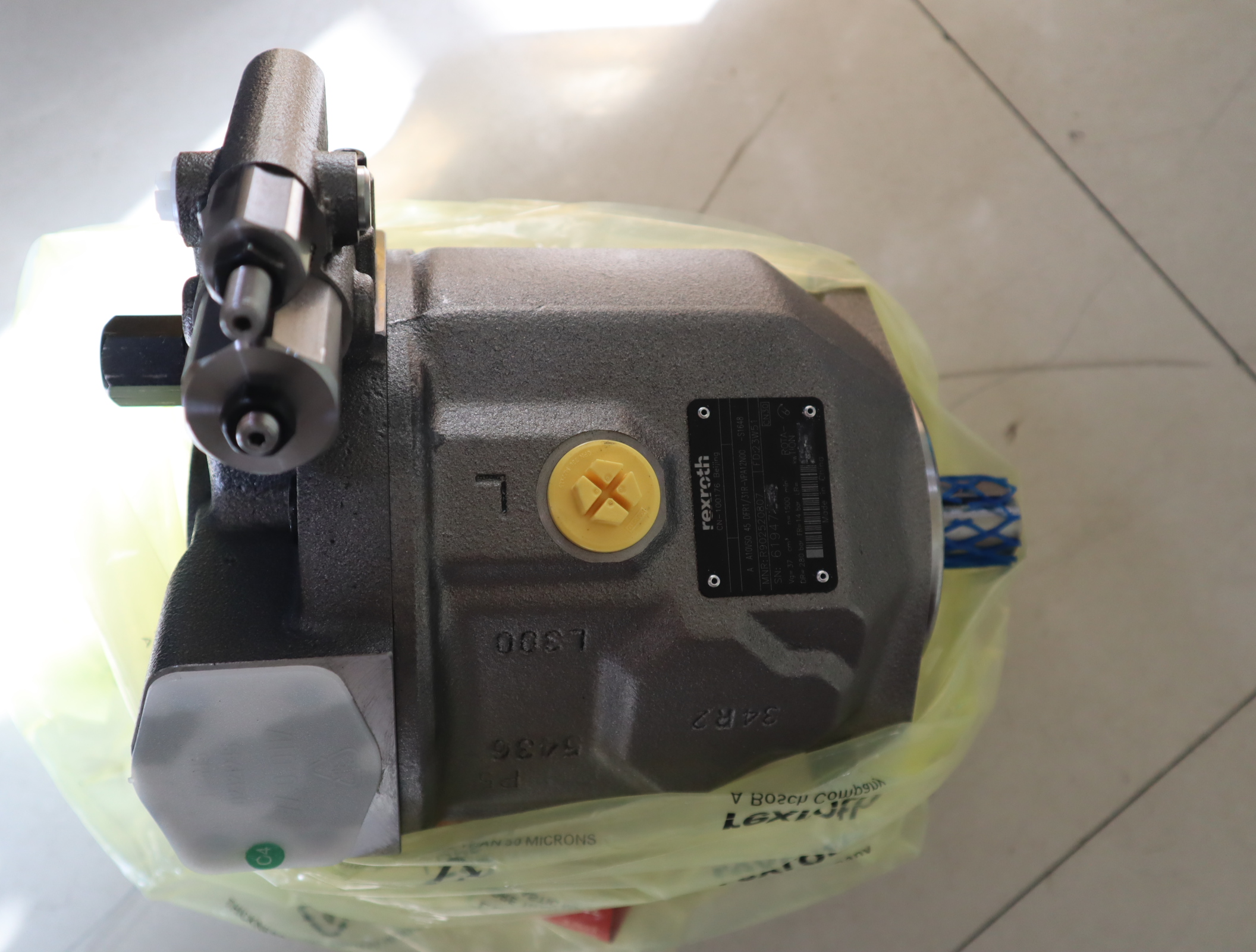 A A10VSO45DFR1/31R-VPA12N00-S1648 R902520807 REXROTH力士乐泵