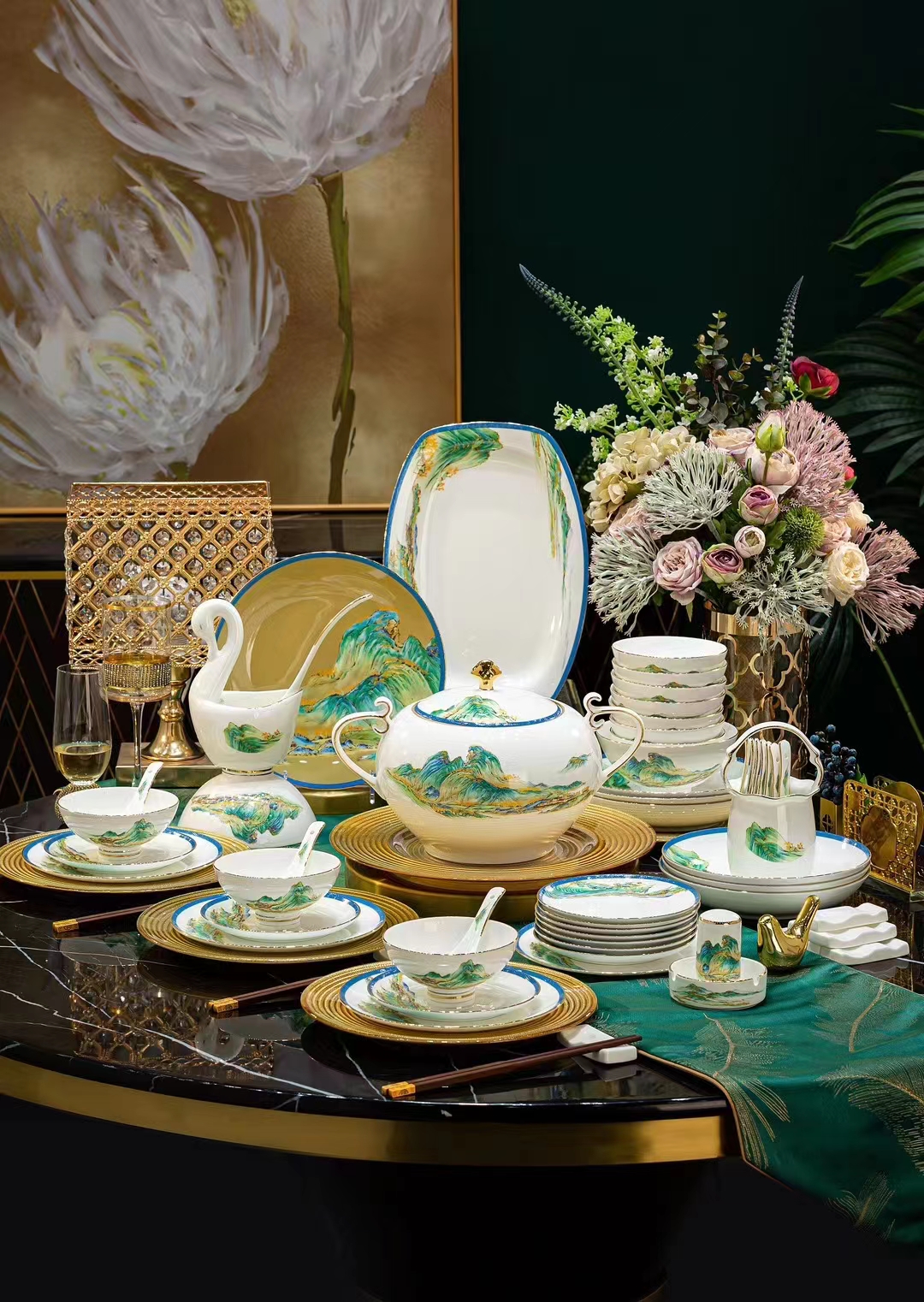 景德 镇中式骨瓷餐具套装碗盘家用欧式乔迁送礼盘子碗70头千里江山