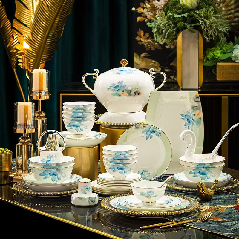 碗家用新款高颜值景德 镇骨瓷餐具中式轻奢碗碟盘套装乔迁送礼