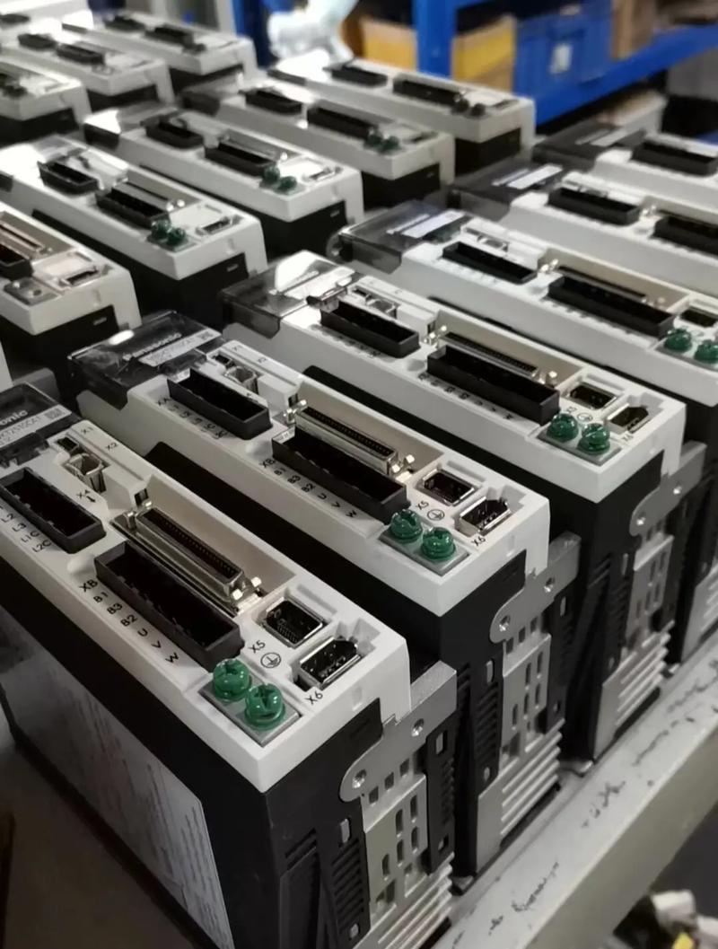 常 州 回收报废设备 工业设备 离心机高价收购 库存处理 亿兴物资